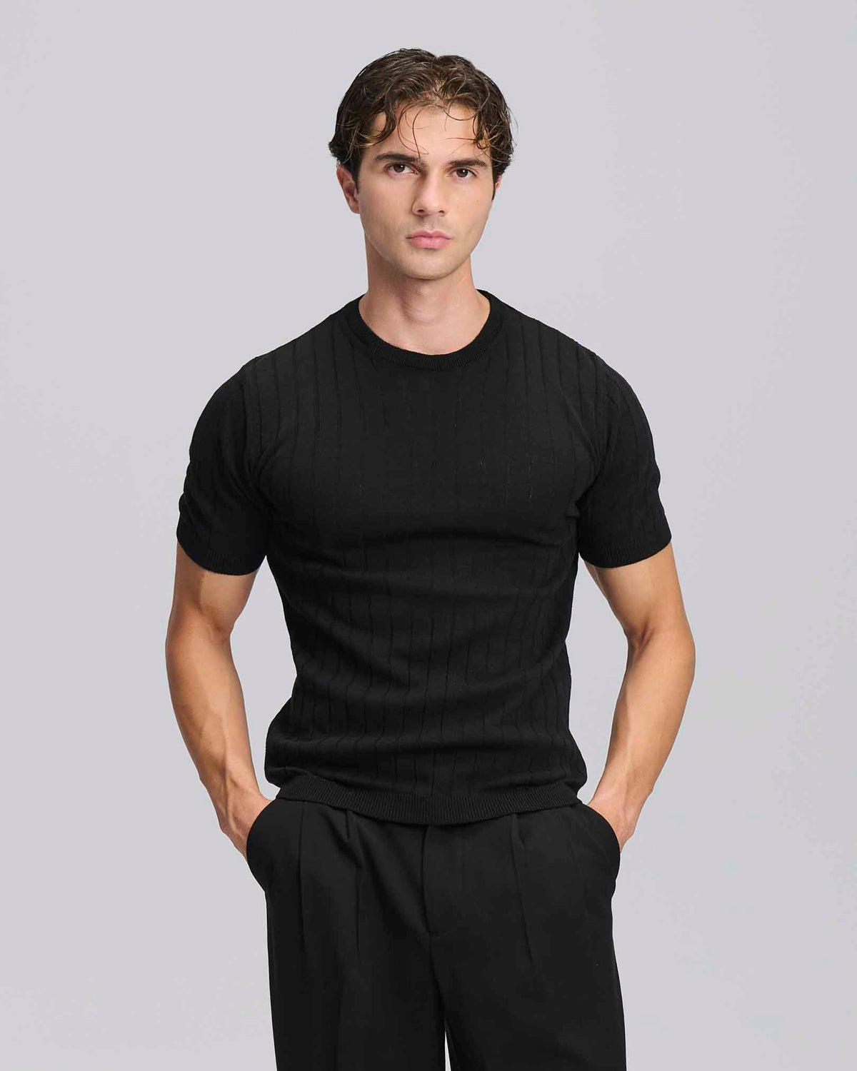 T-shirt in filo a coste Nera